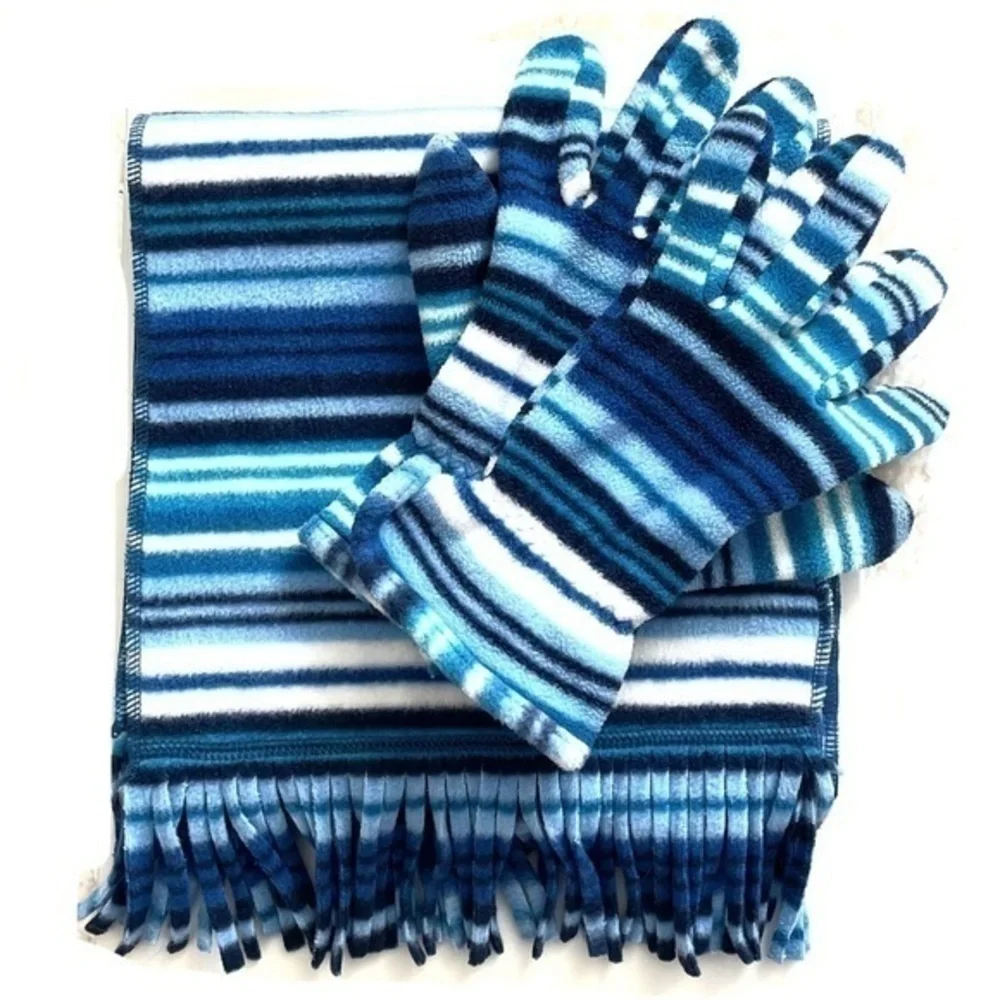 Scarf & Glove Set!